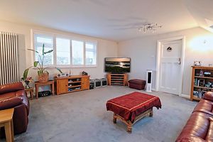 Living Room- click for photo gallery